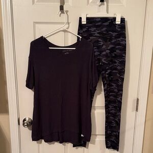 Aerie Black and Blue Camo Leggings